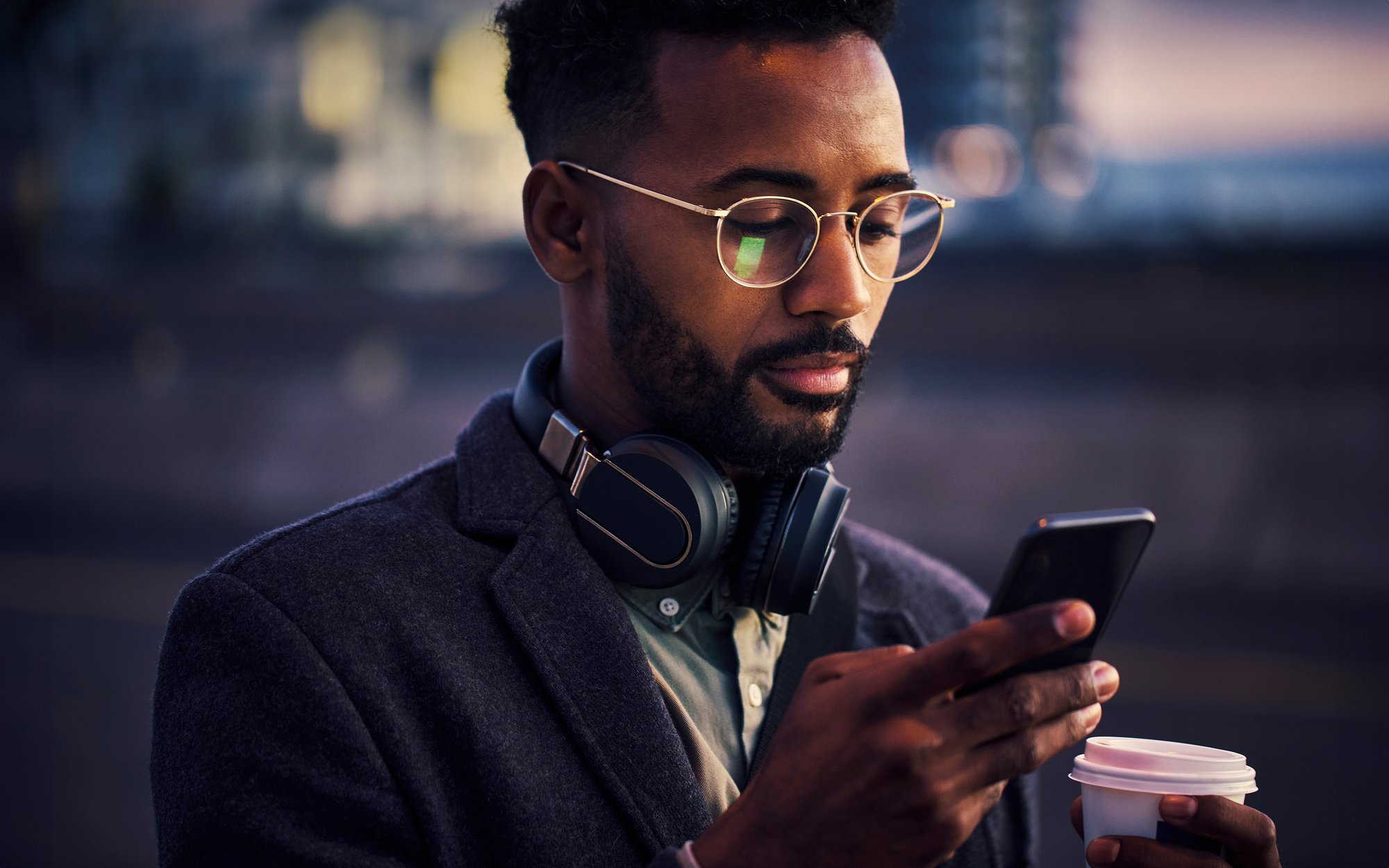 Client-story-Banking-and-financial-services-web-Banner_2880x1800